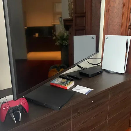 Botanique Airbnb, Apartment Antwerpen