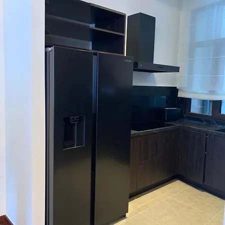 Apartment Botanique Airbnb,
